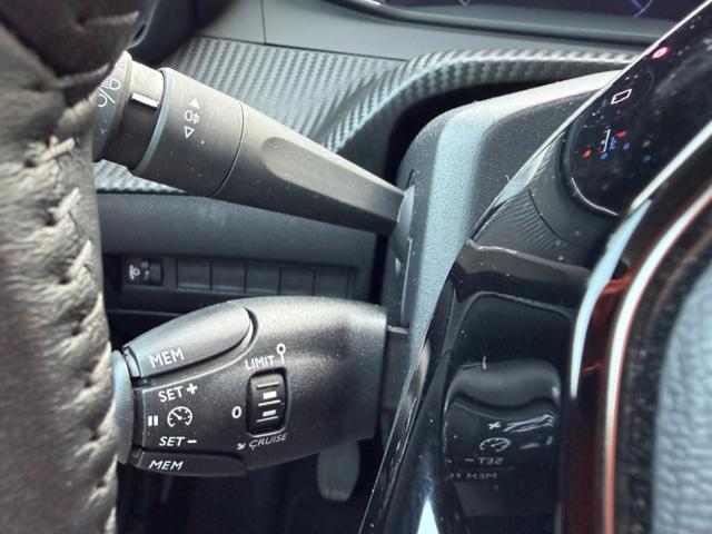 PEUGEOT 208 100CV ALLURE+NAVI+FULL LED+PELLE TEX+VIRTUAL+2PDC