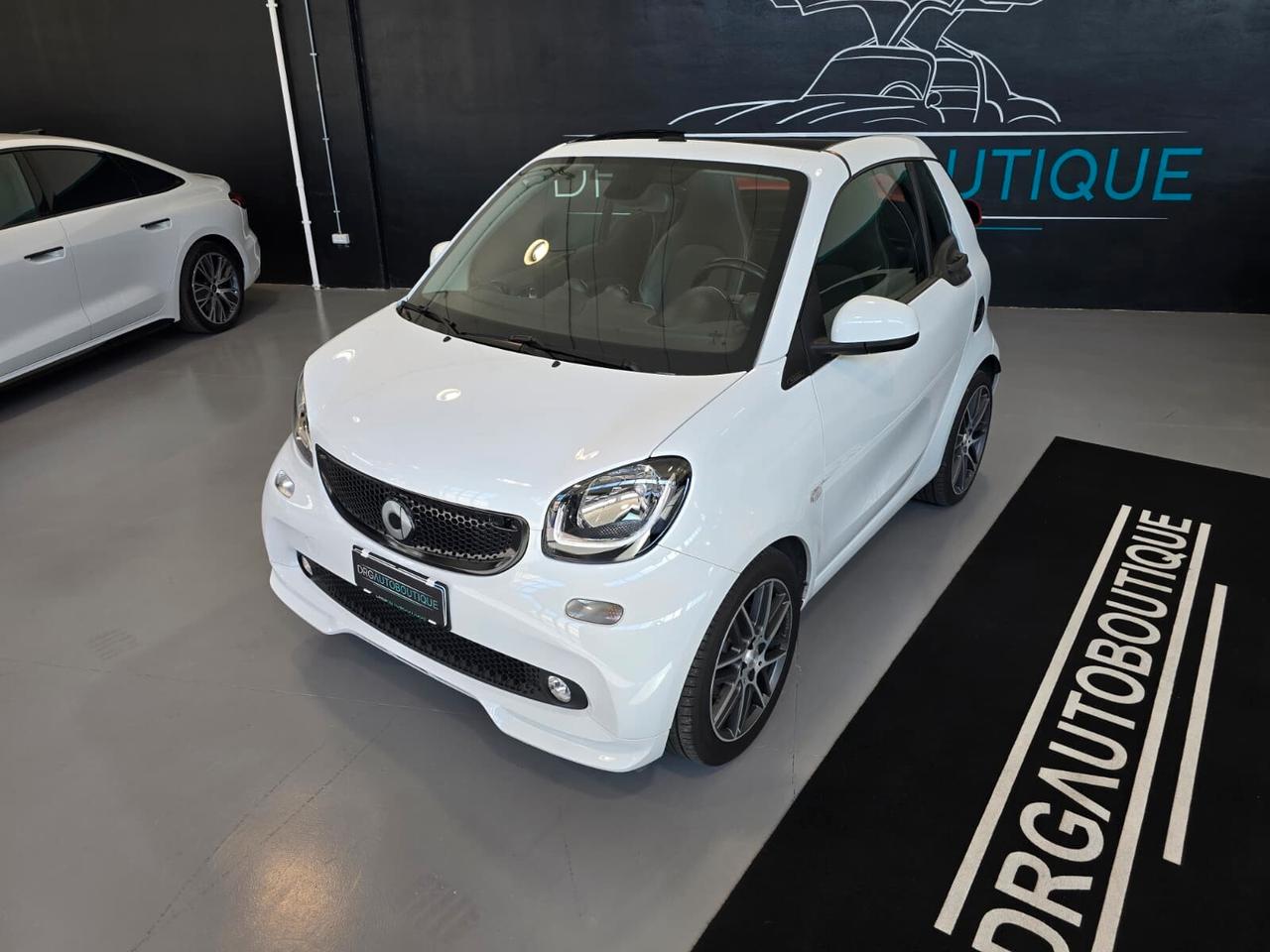 Smart ForTwo BRABUS 0.9 Turbo twinamic cabrio Xclusive JBL
