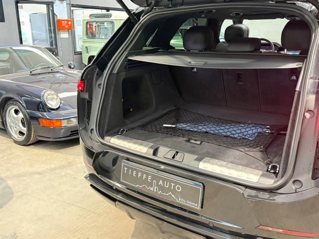 LAND ROVER Range Rover Sport 3.0D l6 249 CV Dynamic HSE
