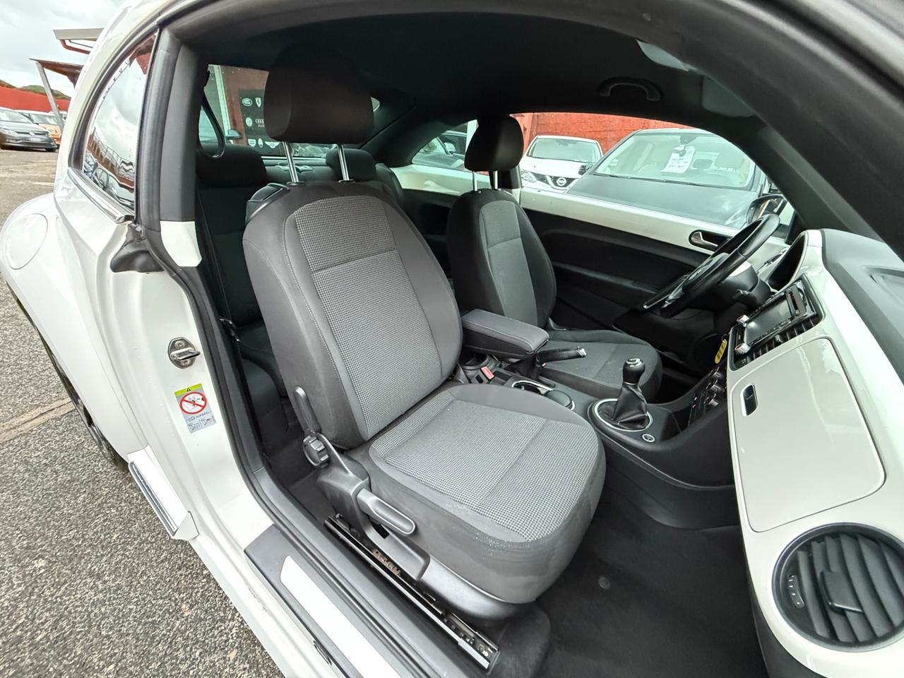 Maggiolino 1.6 TDI-rline-rate-garanzia-permute