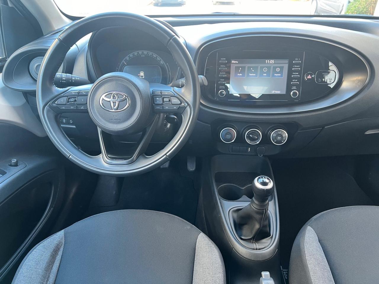 Toyota Aygo X 1.0 benz. 72cv Active CARPLAY/CAMERA/ACC