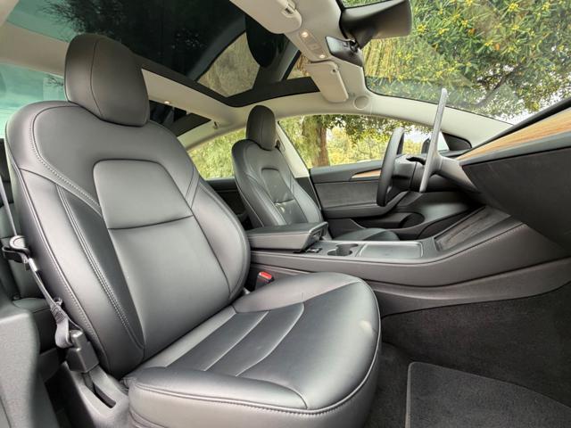 TESLA Model 3 PERFORMANCE NAVI+PELLE+PINZE ROSSE+SPOILER