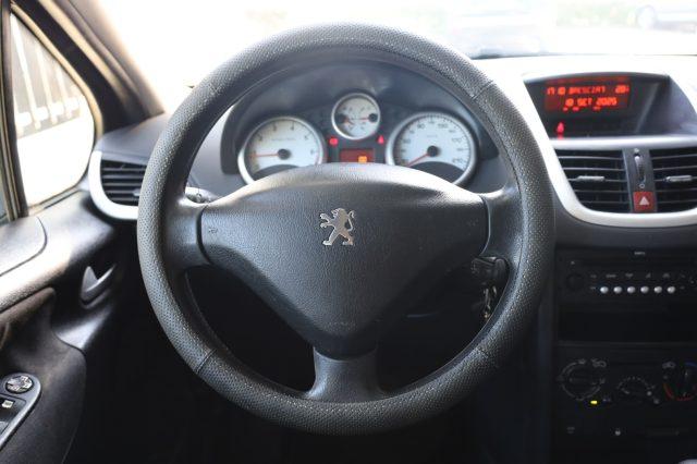 PEUGEOT 207 1.4 ECO GPL 75CV 5Porte Sport per NEOPATENTATI
