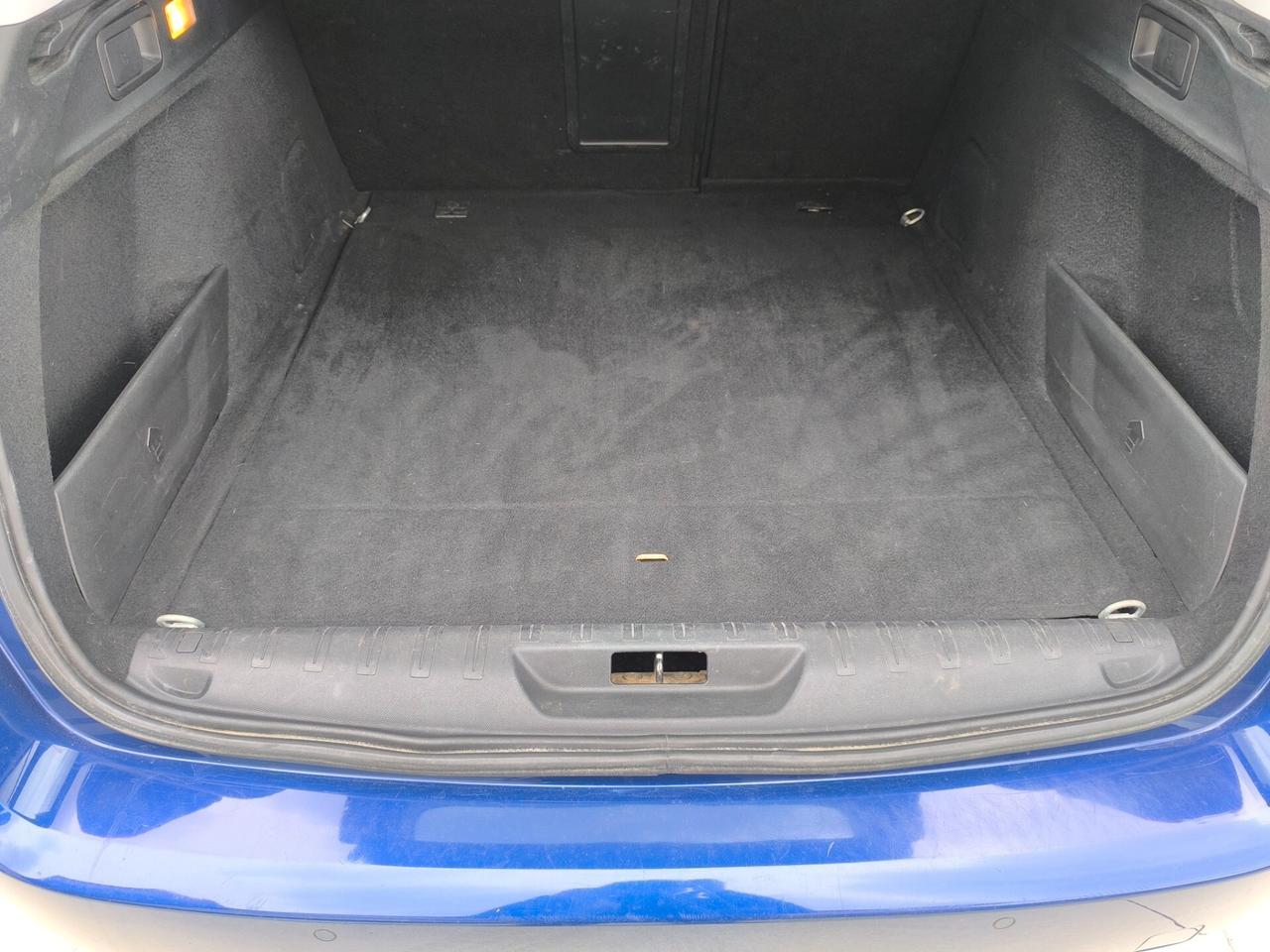 Peugeot 308 BlueHDi 130 S&S SW Business