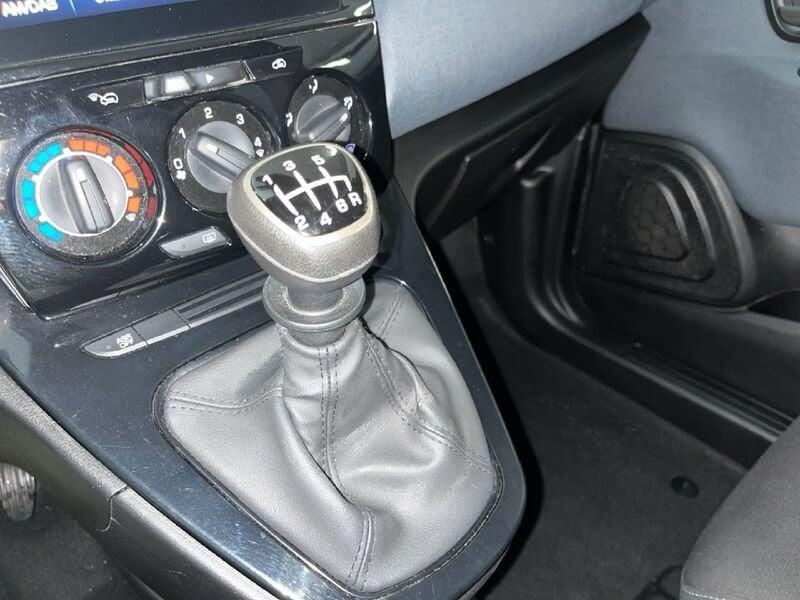 Lancia Ypsilon III 2021 1.0 firefly hybrid Gold s&s 70cv