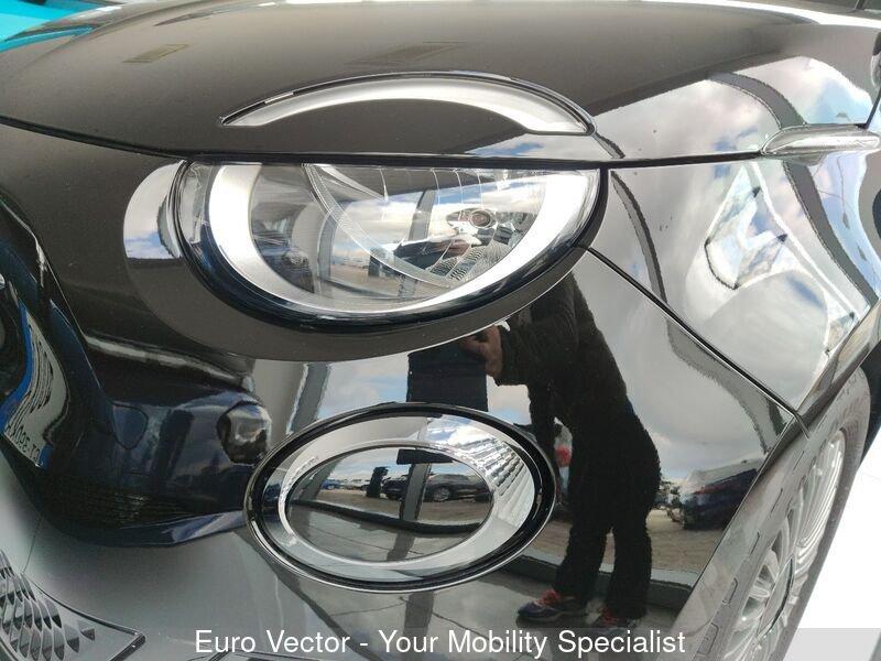 FIAT 500 Icon Berlina