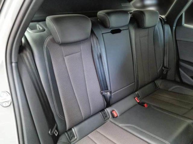 AUDI A4 Avant 40 TDI quattro S tronic S line edition