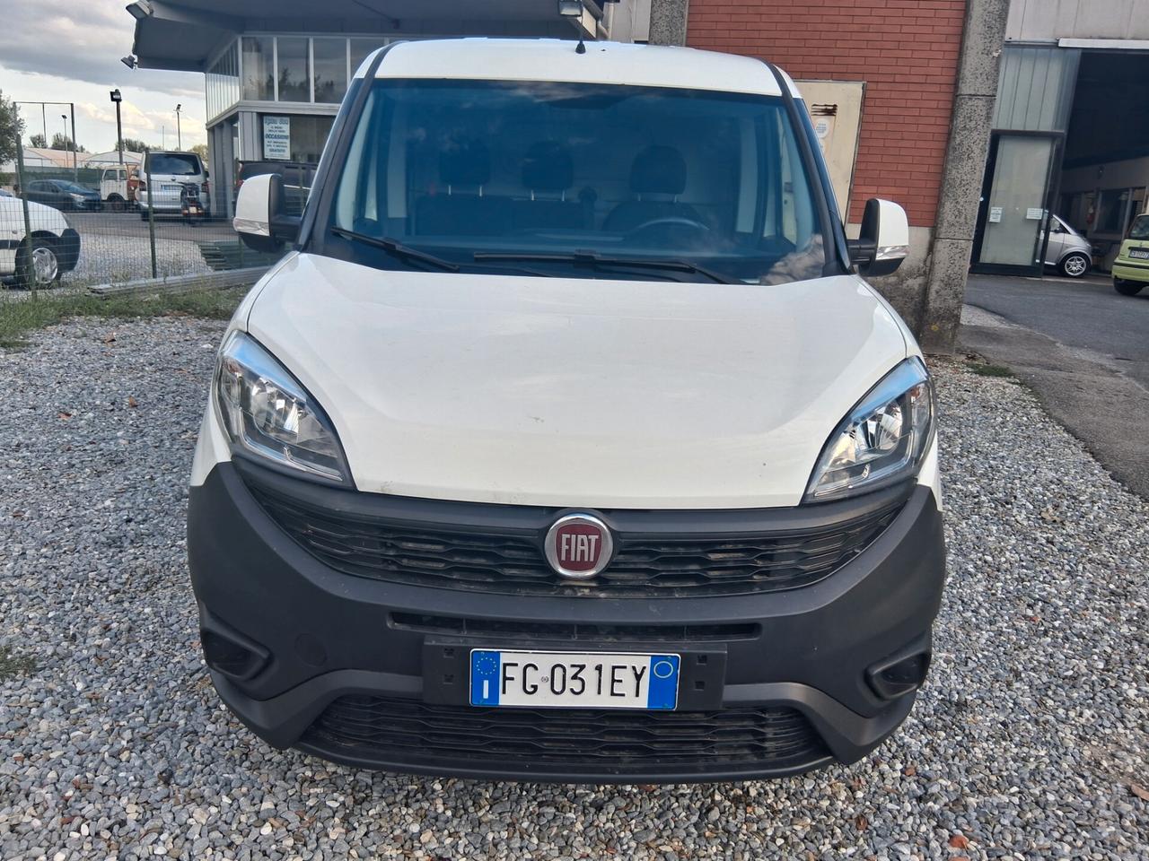 FIAT DOBLO 3 POSTI
