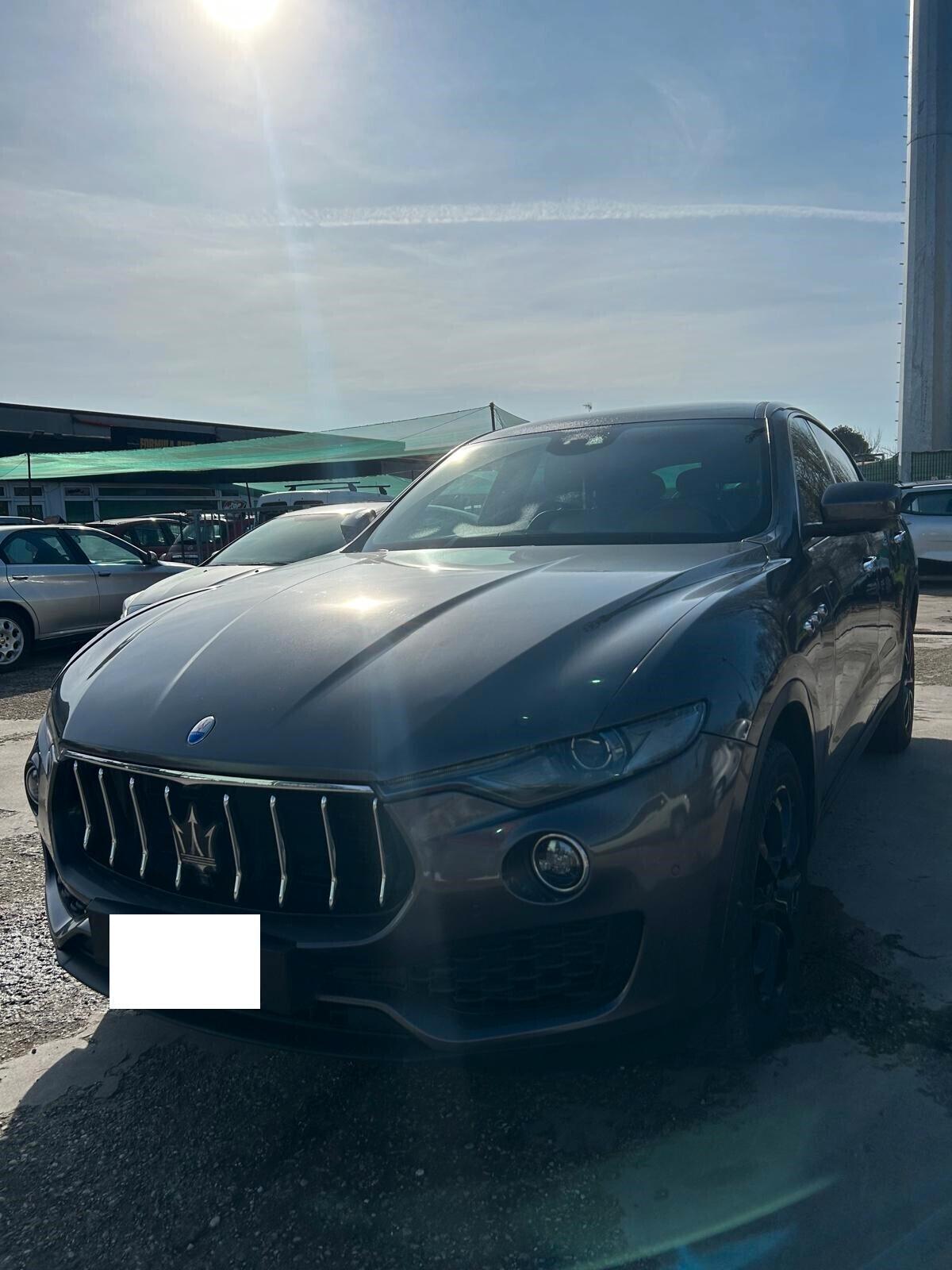 Maserati Levante V6 Diesel 275 CV AWD