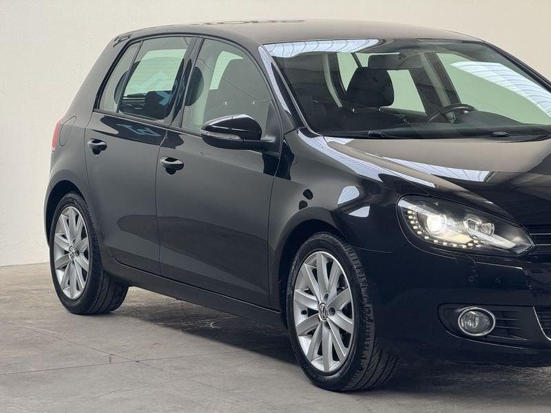 Volkswagen Golf Golf 5p 1.6 tdi Highline c/xeno Uniproprietario Neopatentati