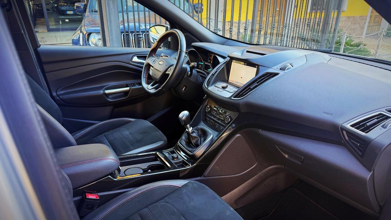 Ford Kuga 1.5 Tdci ST-Line - 2019