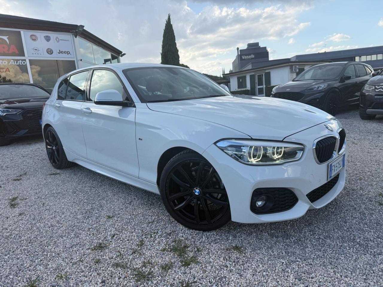 Bmw 116 116d 5p. Urban