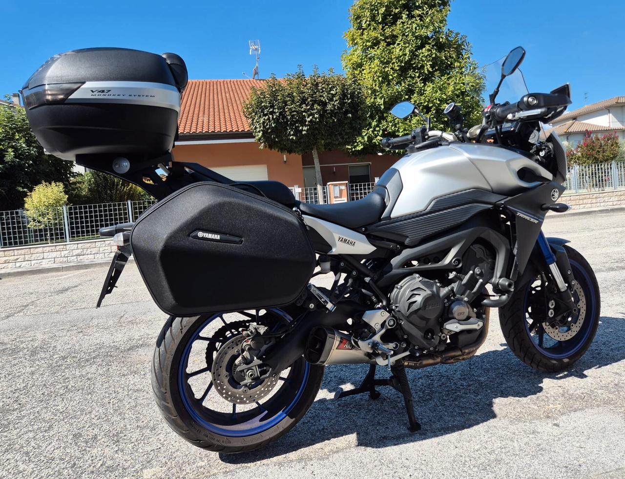 Yamaha Tracer 900