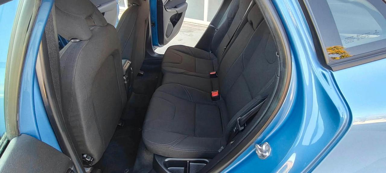 Volvo V40 1.6D Cross Country "AUTOMATICA"