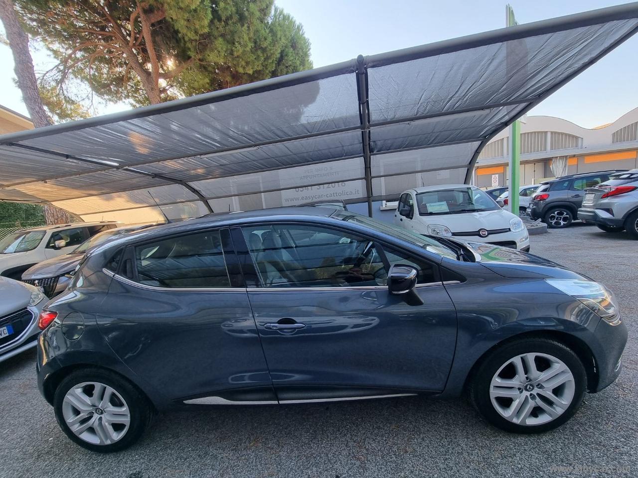 RENAULT Clio dCi 8V 90CV 5p.Moschino Zen
