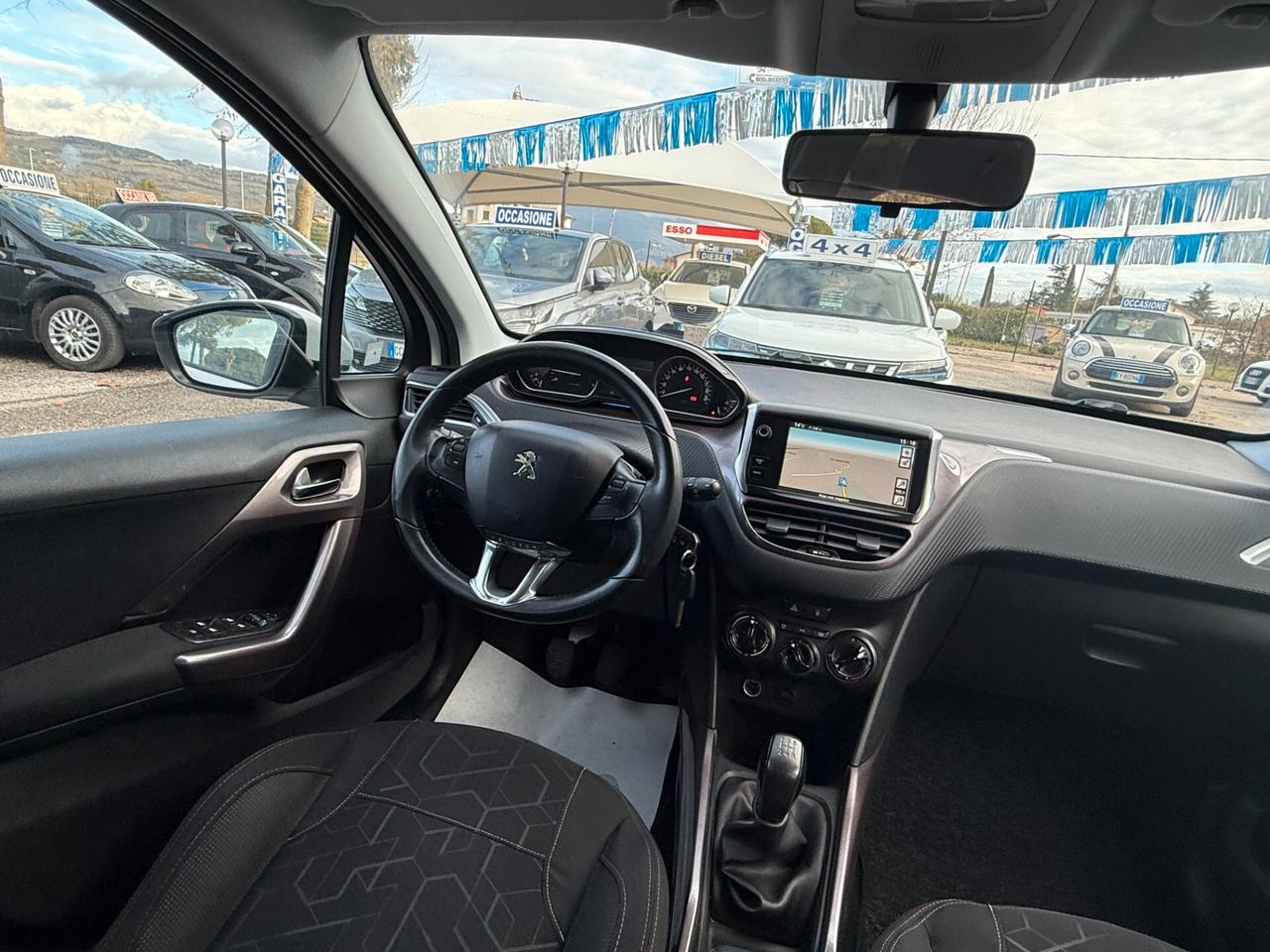 " POCHI KM " Peugeot 2008 PureTech 82 Active