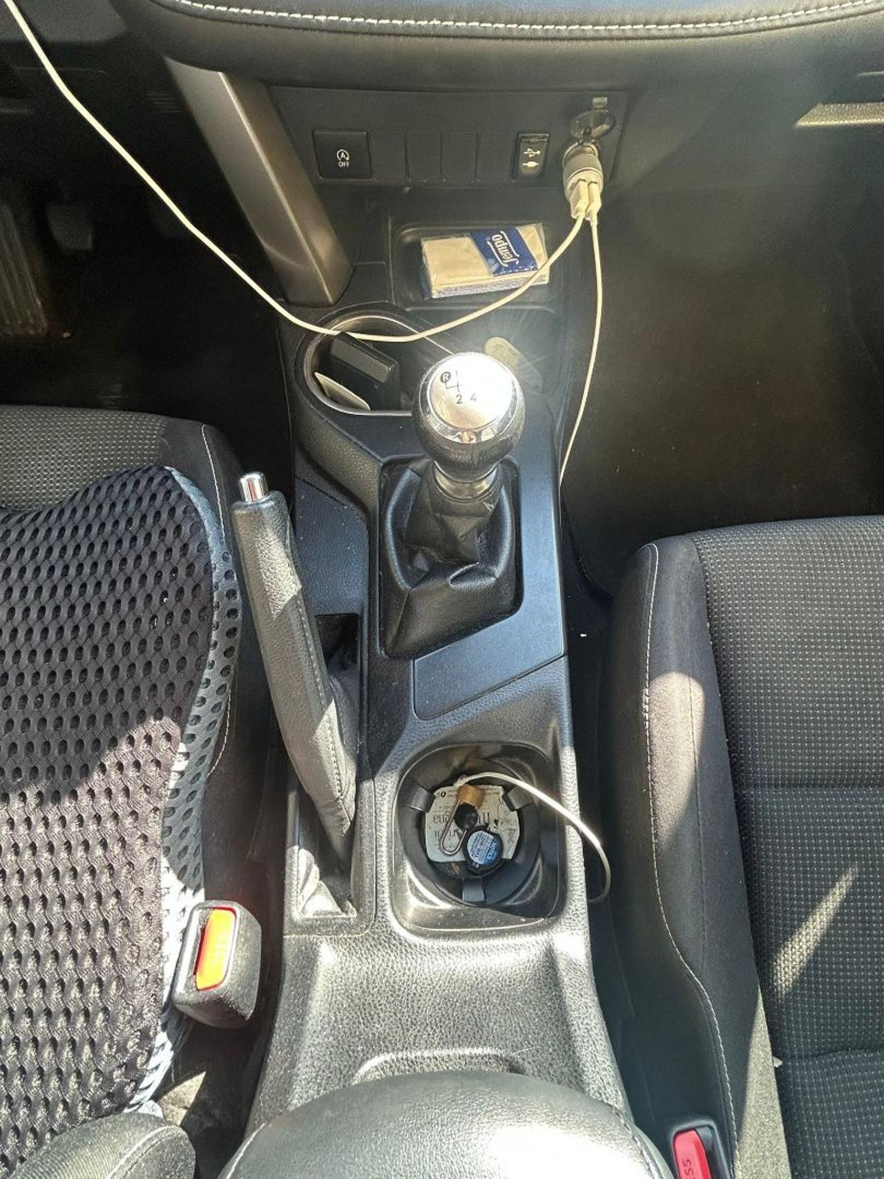 Toyota RAV 4 RAV4 2.0 D-4D 2WD Business