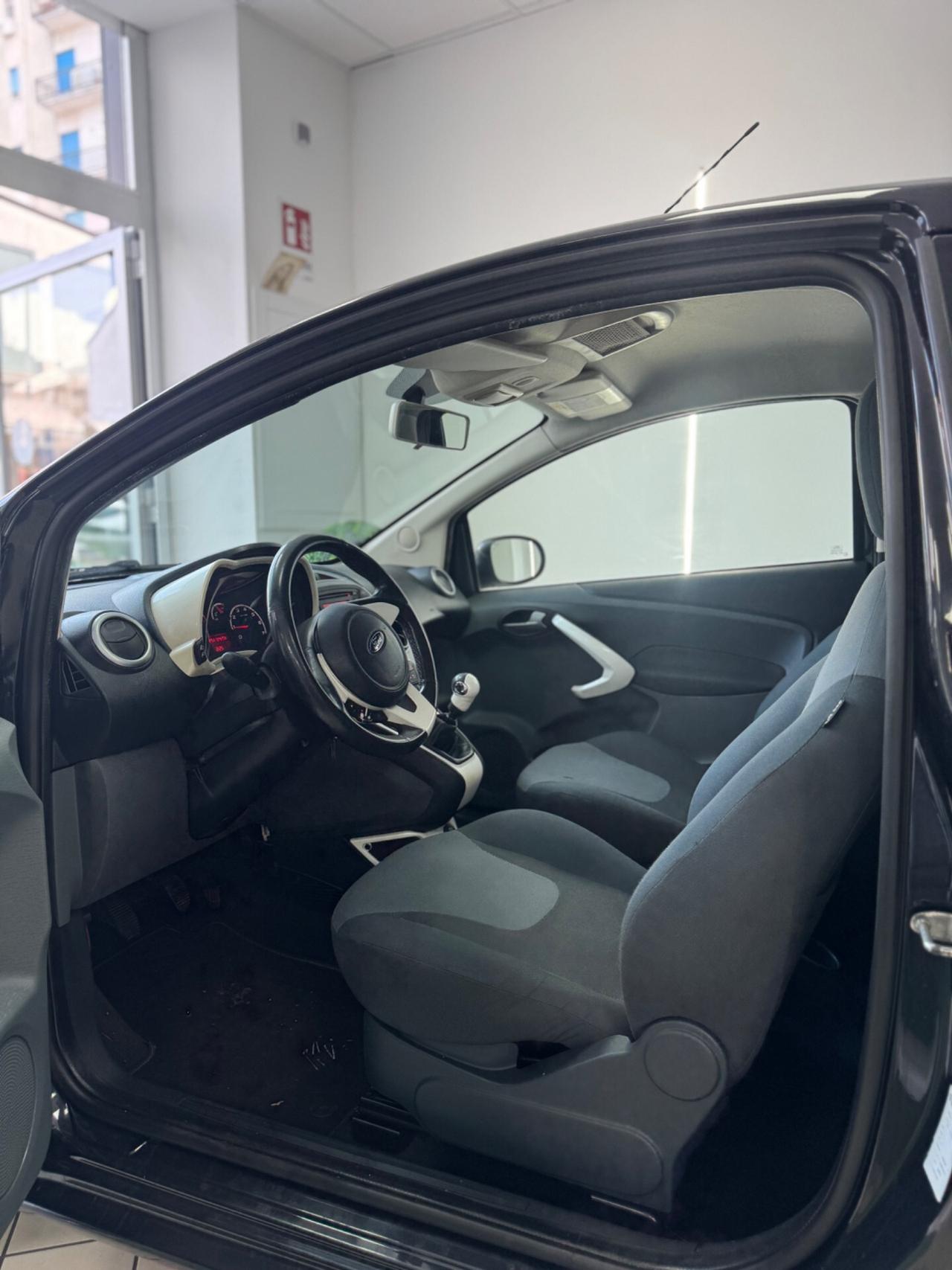 Ford Ka Ka+ 1.2 8V 69CV Titanium