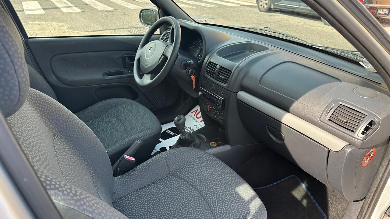 Renault Clio Storia 1.2 5 porte GPL Confort