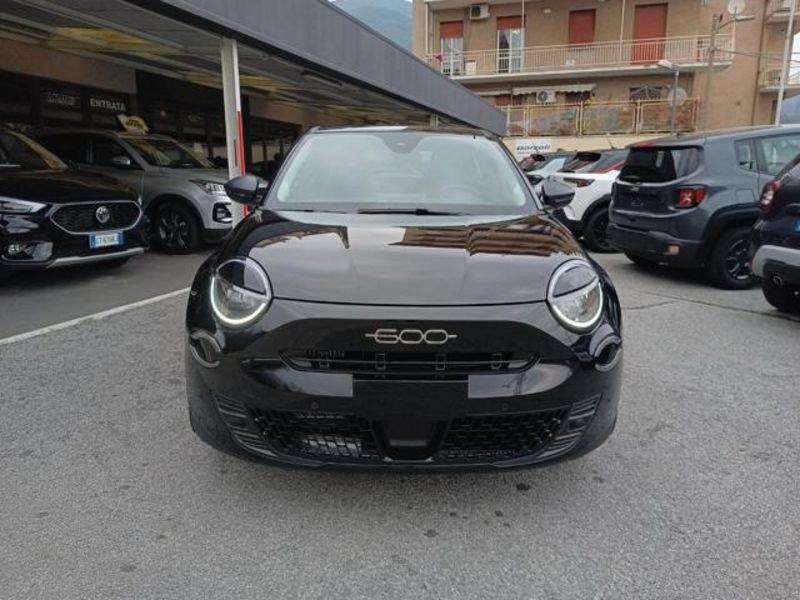 FIAT 600 1.2 hybrid 110cv auto