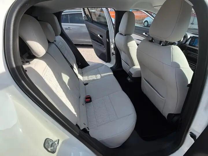 Fiat 600 Hybrid 110 CV DCT MHEV La Prima