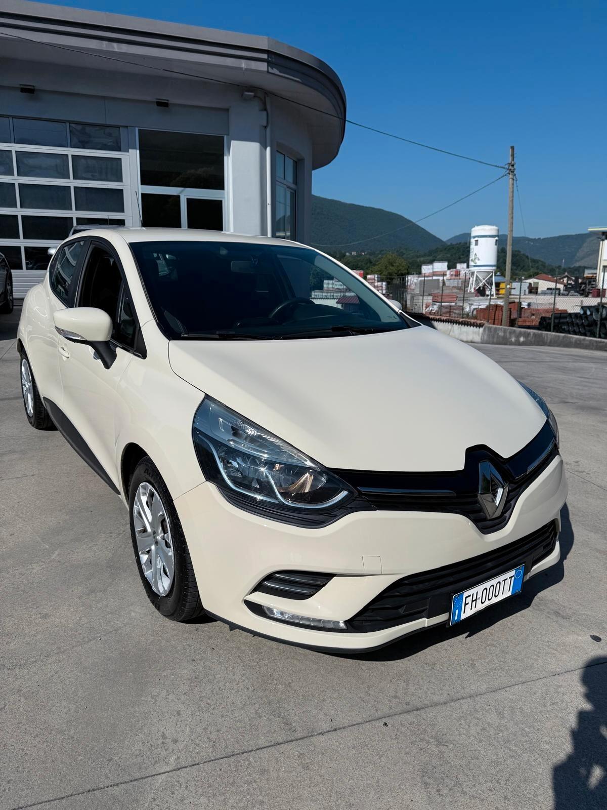 Renault Clio dCi 8V 75CV Start&Stop 5 N1 AUTOCARRO