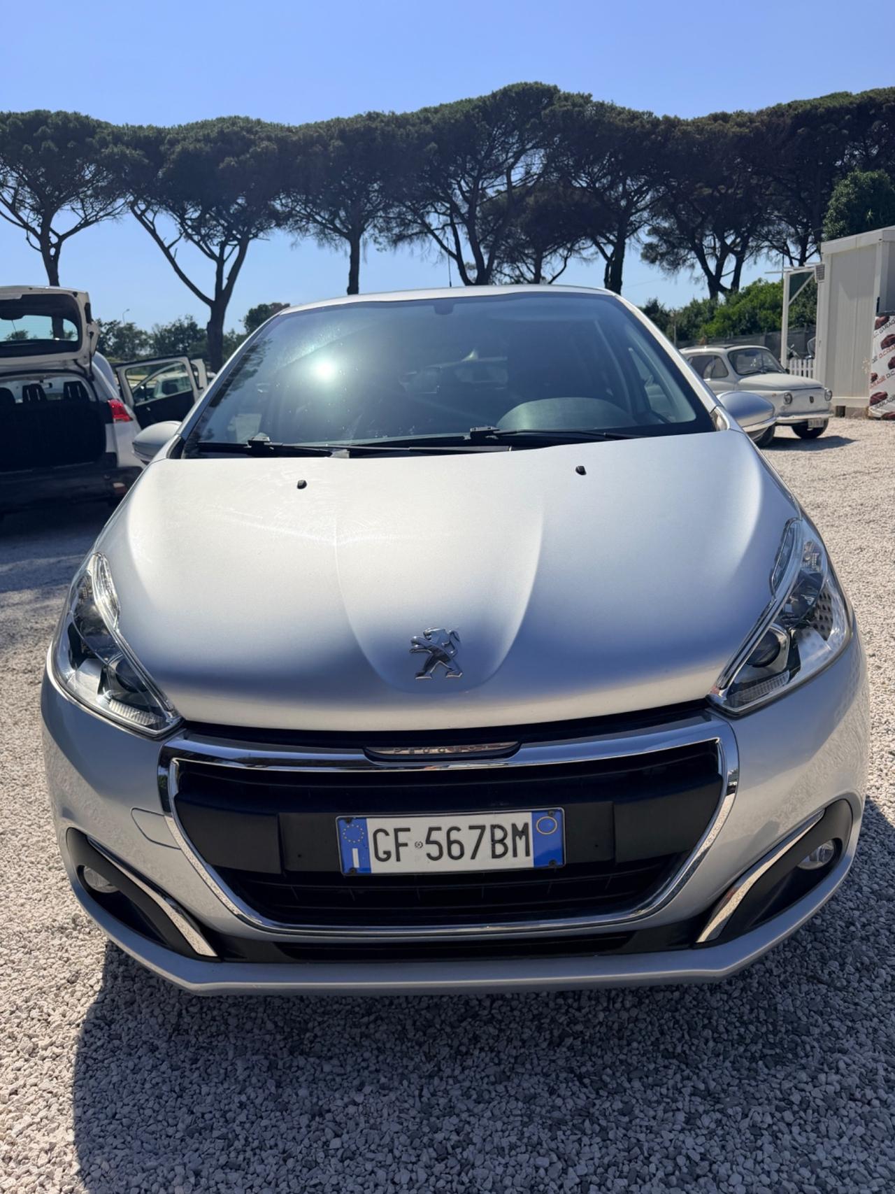 Peugeot 208 BlueHDi 100 S&S 5 porte Allure