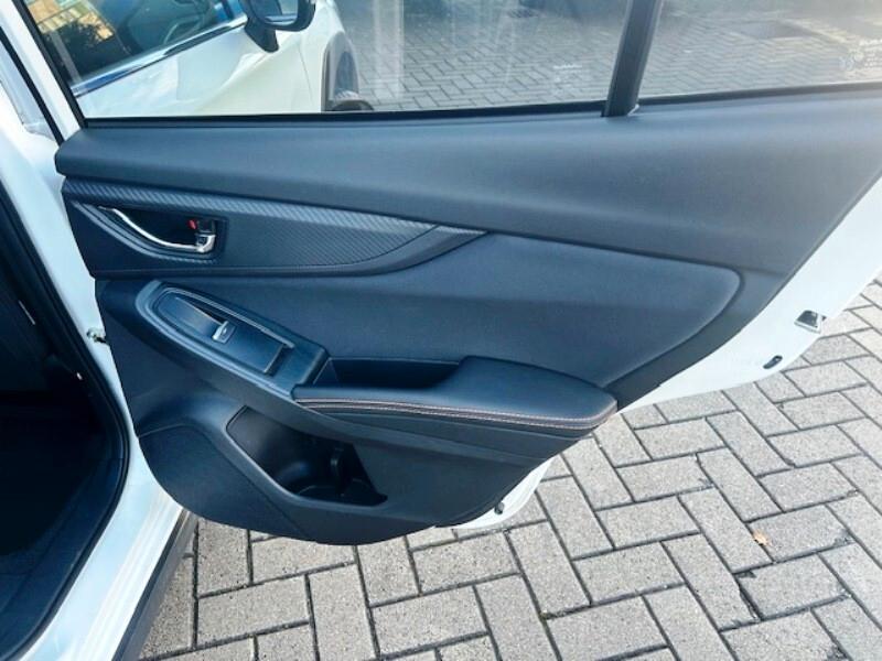 Subaru XV 2.0i Lineartronic Style Navi