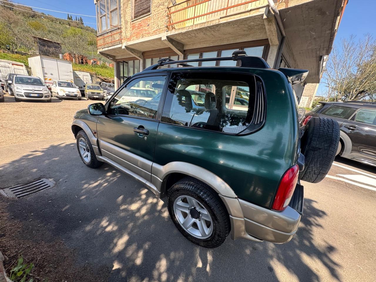 Suzuki Grand Vitara 1.6i 16V cat 3 porte