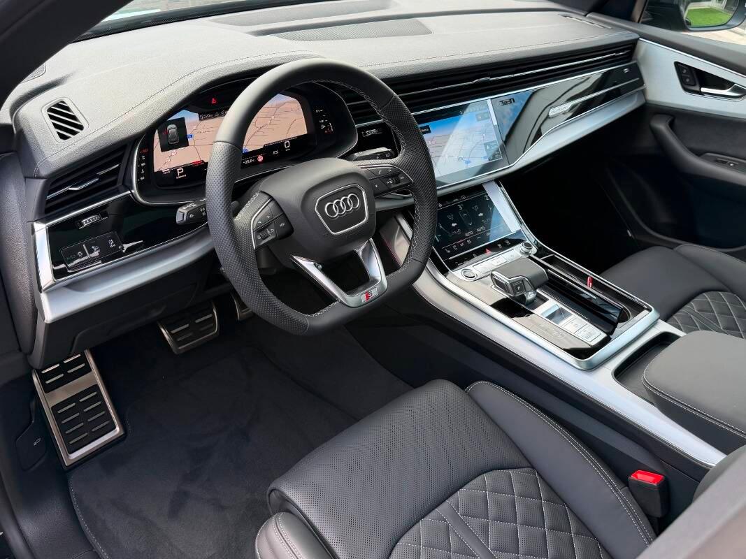 Audi Q8 3.0 tdi 286cv S line quattro Tetto Valcona Ventilati