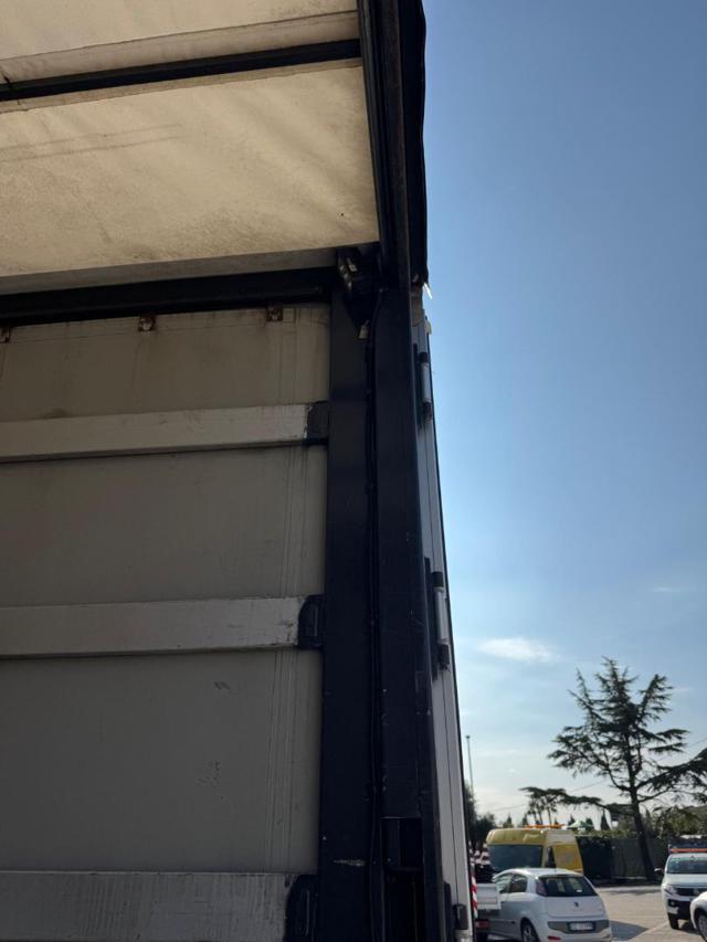 RENAULT 2.3 MASTER 163CV Centina Regolabile