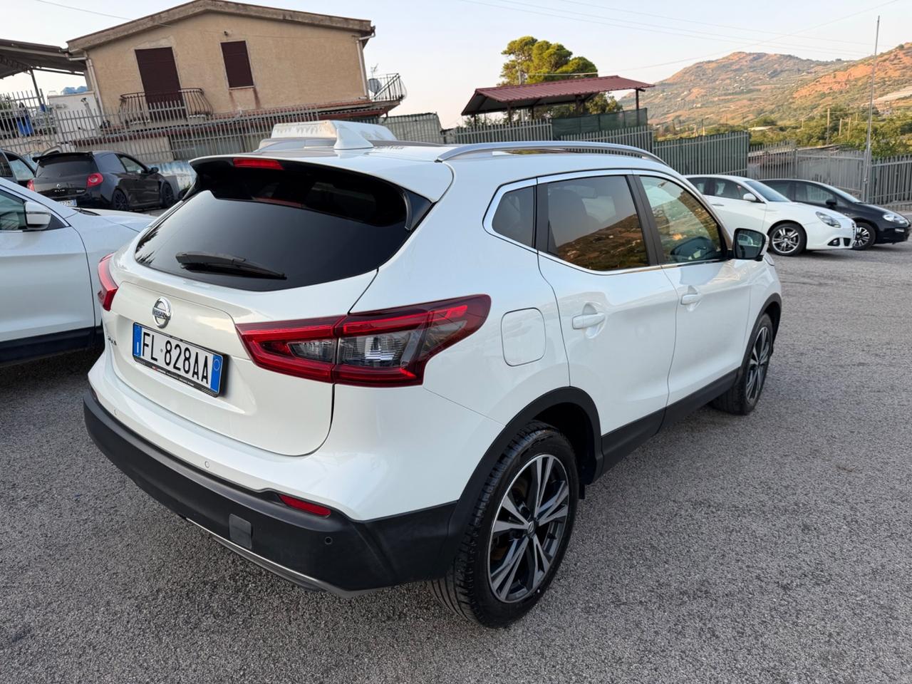 Nissan Qashqai 1.6 dCi 2WD N-Connecta