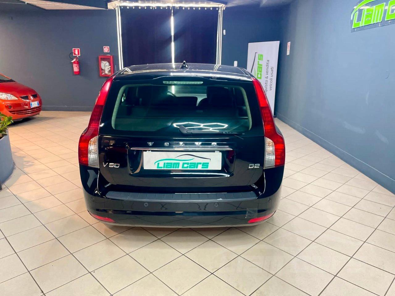 Volvo V50 1.6 d2 R-design 115cv