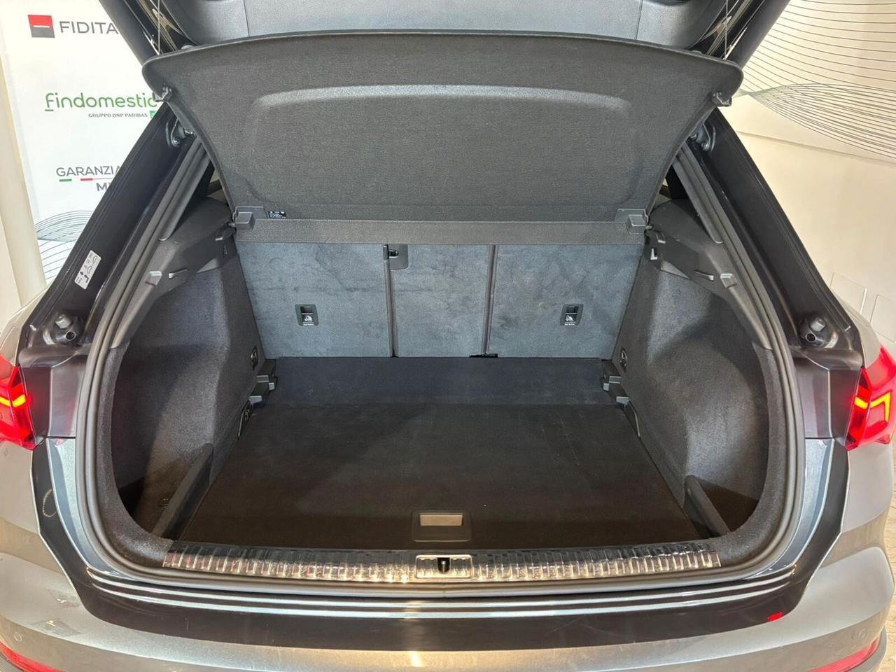 Audi Q3 2.0 TDI 150 Cv S Line S-Tronic