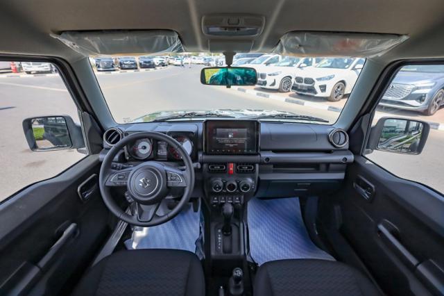 SUZUKI Jimny Nomade 1.5 GLX Autovettura 4 Posti Cambio Autom.