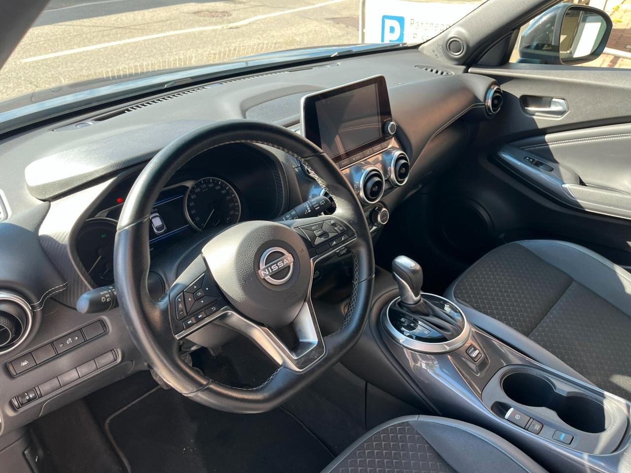 Nissan Juke 1.6 HEV N-Connecta - 2024