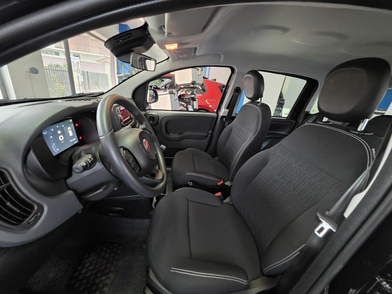 NUOVA Fiat Panda 1.0 FireFly S&S Hybrid