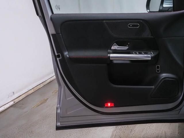 MERCEDES-BENZ GLA 180 Automatic AMG Line Advanced Plus