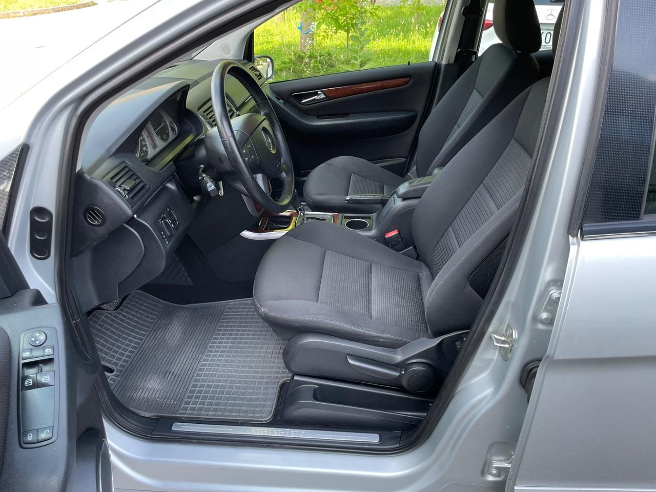Mercedes-benz B 200 CDI Sport*CAMBIO AUTOMATICO *