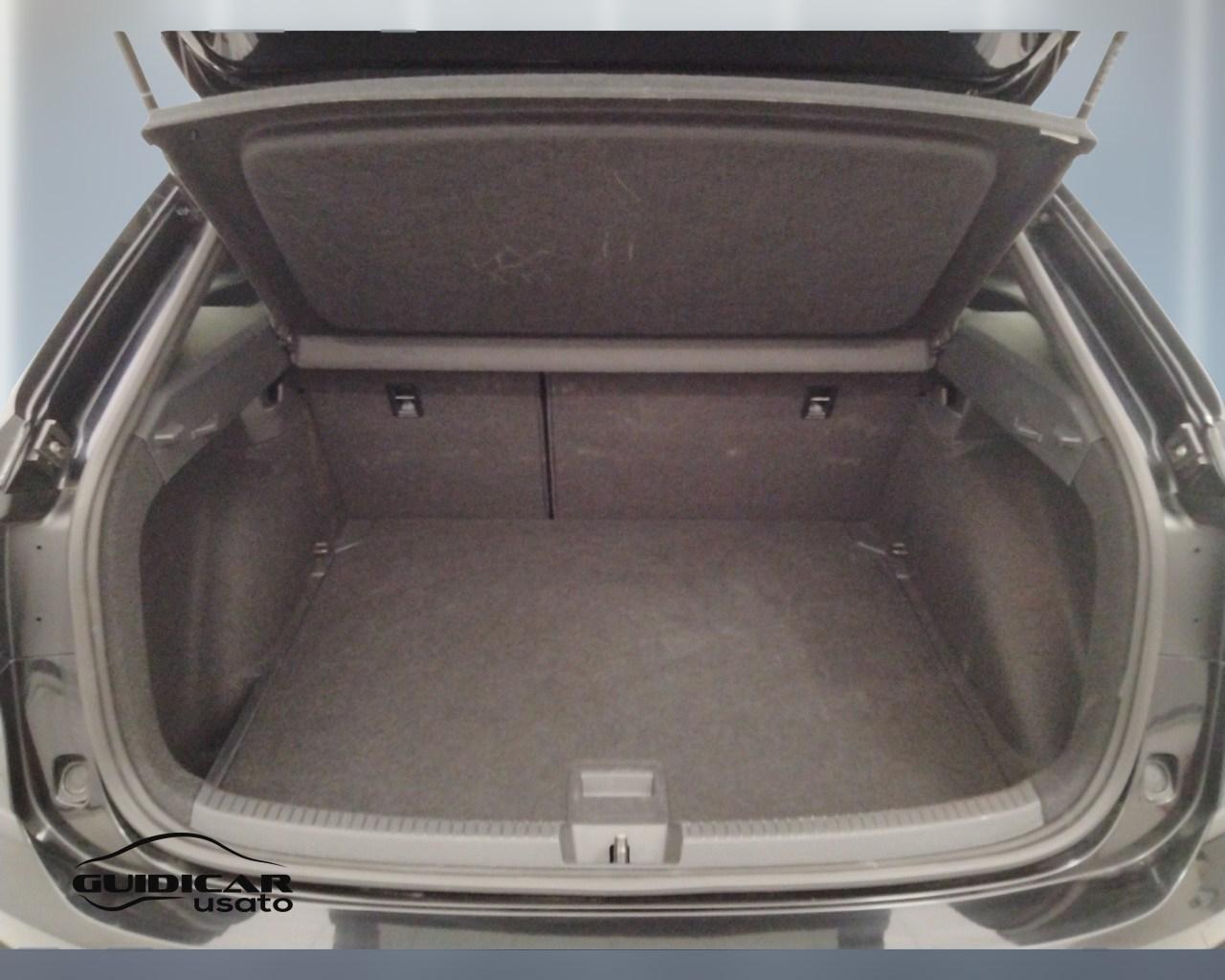 VOLKSWAGEN Taigo - Taigo 1.0 tsi R-Line 115cv