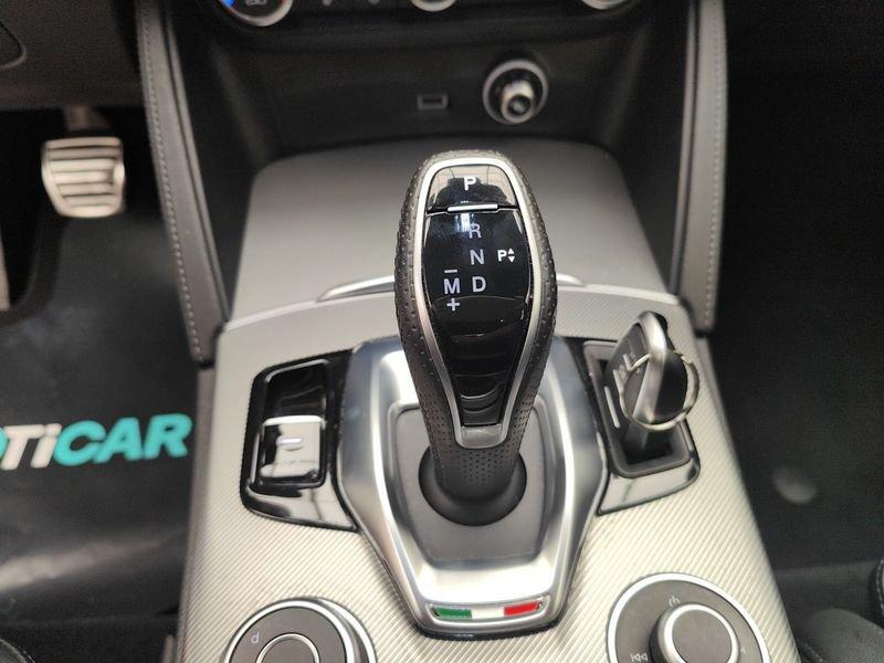 Alfa Romeo Stelvio 2023 2.2 t Veloce rwd 160cv auto
