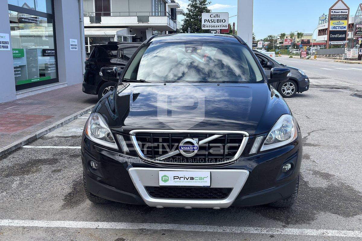 VOLVO XC60 2.4 D 163 CV AWD Geartronic Momentum