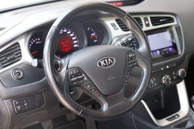 KIA cee'd 1.4 CVVT SW Navi Tel USB Android Apple NEOPATENTAT
