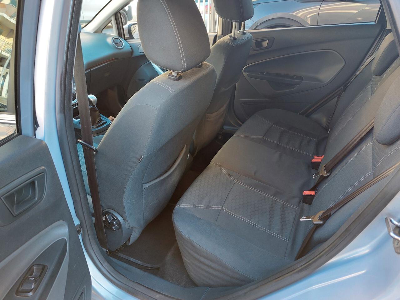 Ford Fiesta 1.4 TDCi 5p. Titanium