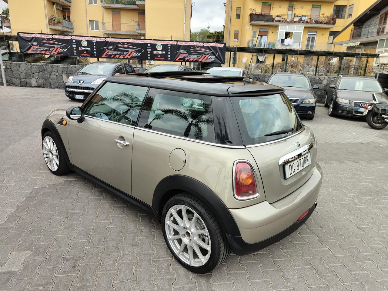 Mini 1.6 16V Cooper Diesel tetto apribile x neopatentati