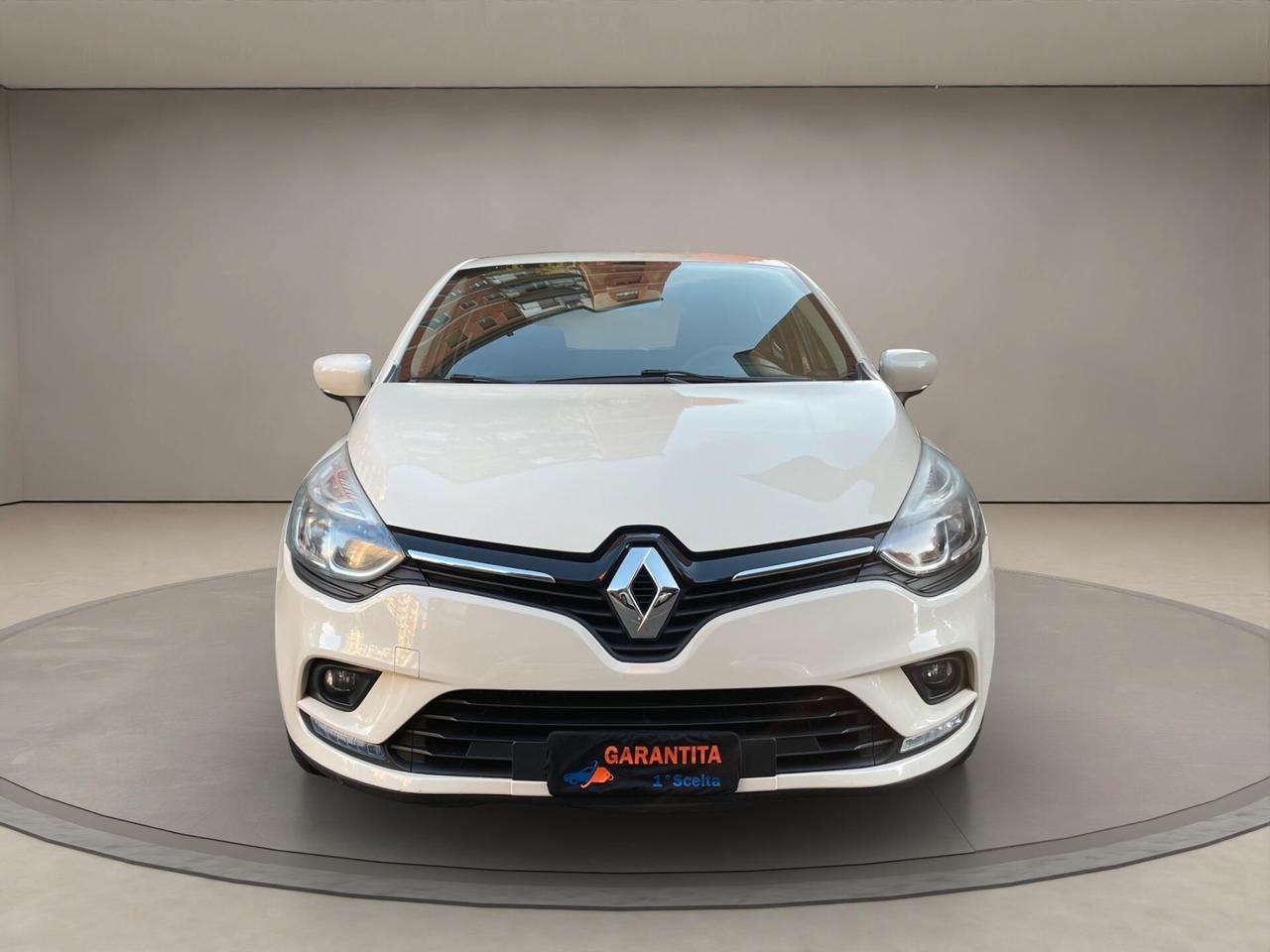 Renault Clio NEOPATENTATI - GPL
