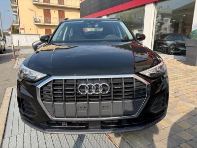 Audi Q3 35 1.5 tfsi Business s-tronic LED-APP CONNECT-18"
