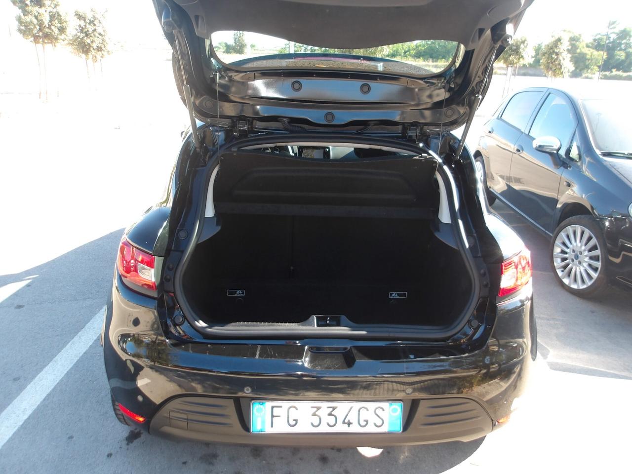 RENAULT CLIO 1.5 DCI-NAVI-GARANZIA FULL