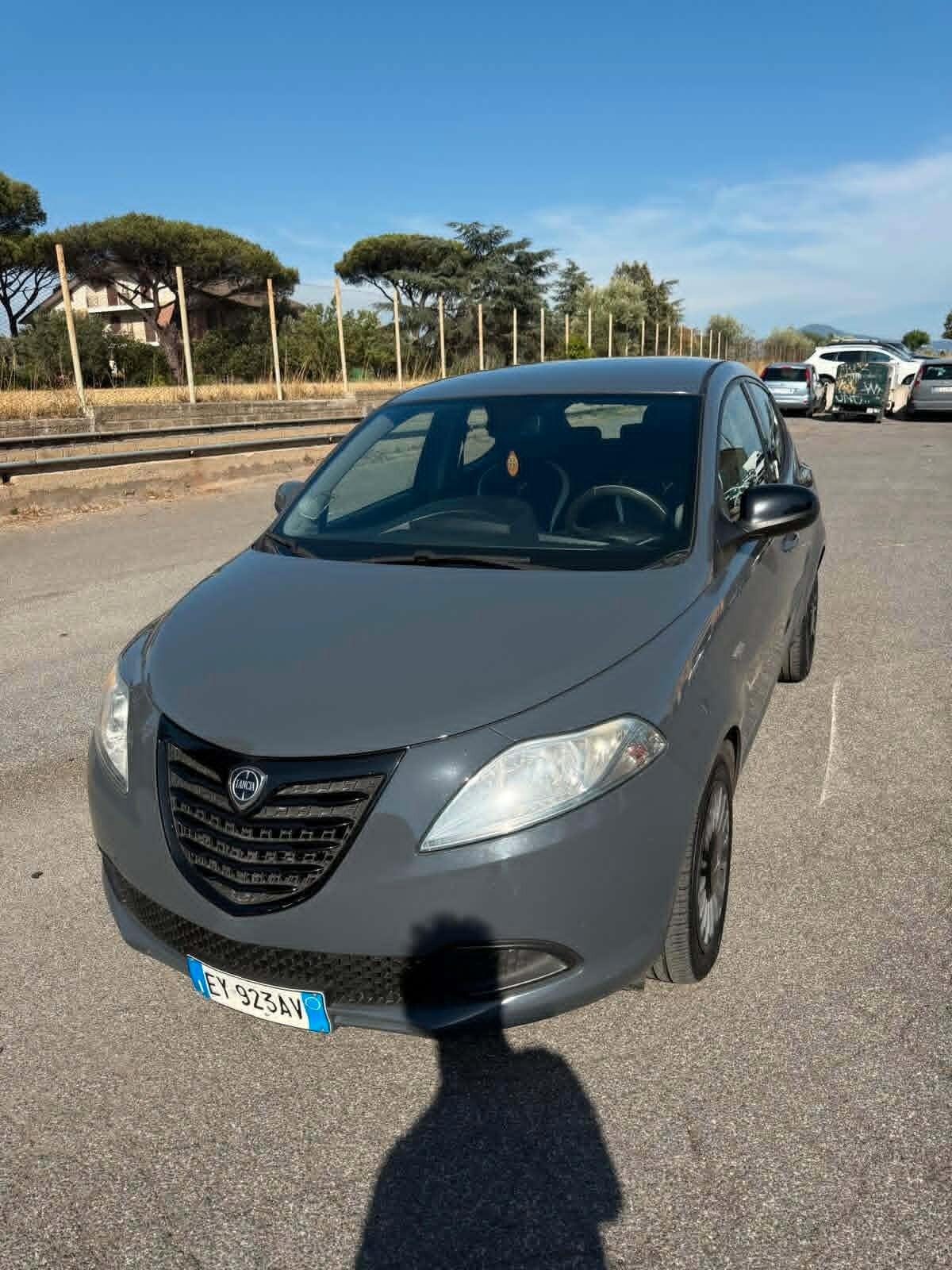 Lancia Ypsilon 1.4 Unyca Ecochic GPL