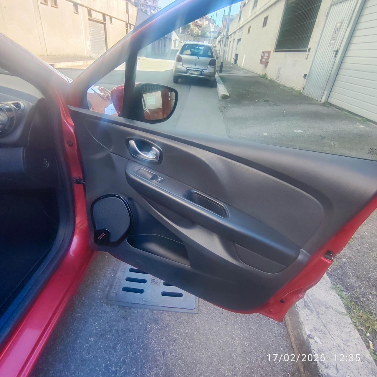 Renault Clio dCi 8V 90CV EDC Start&Stop 5 porte Energy Intens euro 6 s